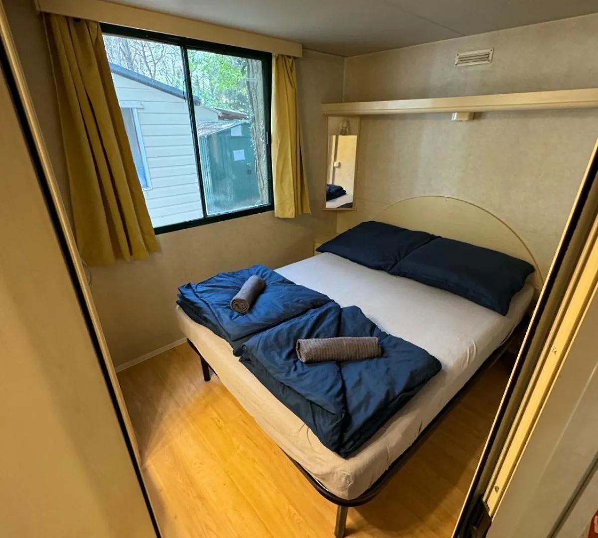 Sona Mobilhome Lido di Spina 0*,  Italie