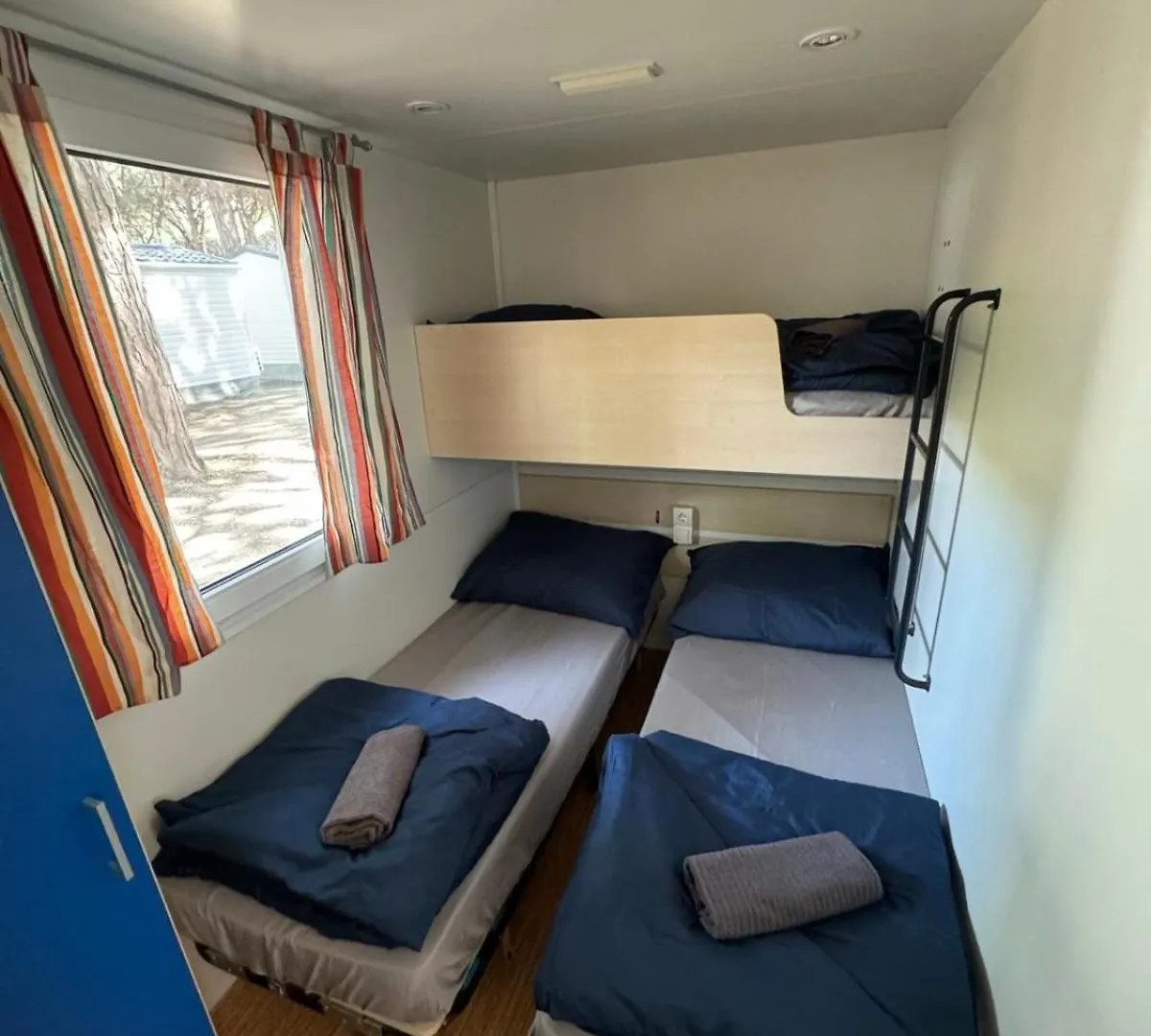 Sona Mobilhome Lido di Spina Village de vacances